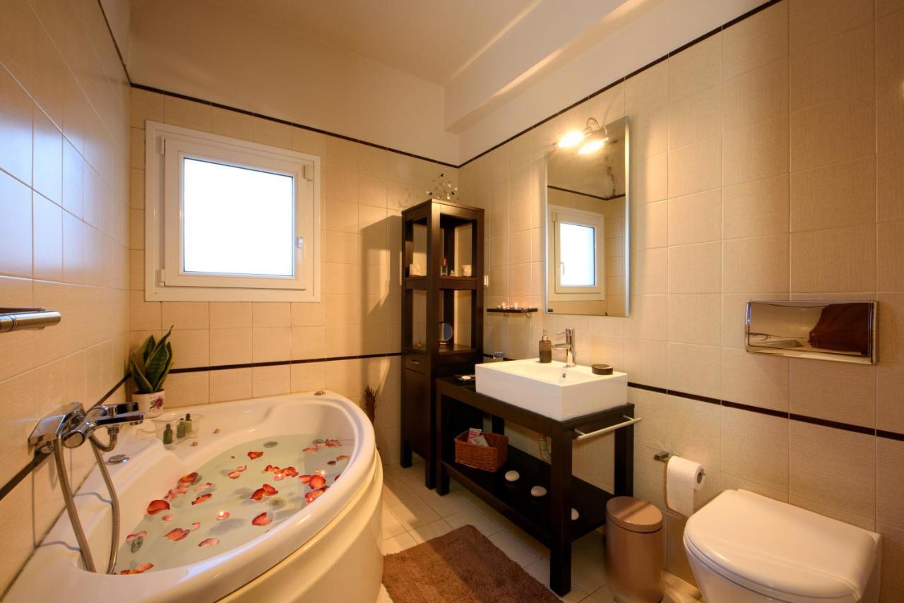 Villa Magic Perla Гувия Екстериор снимка