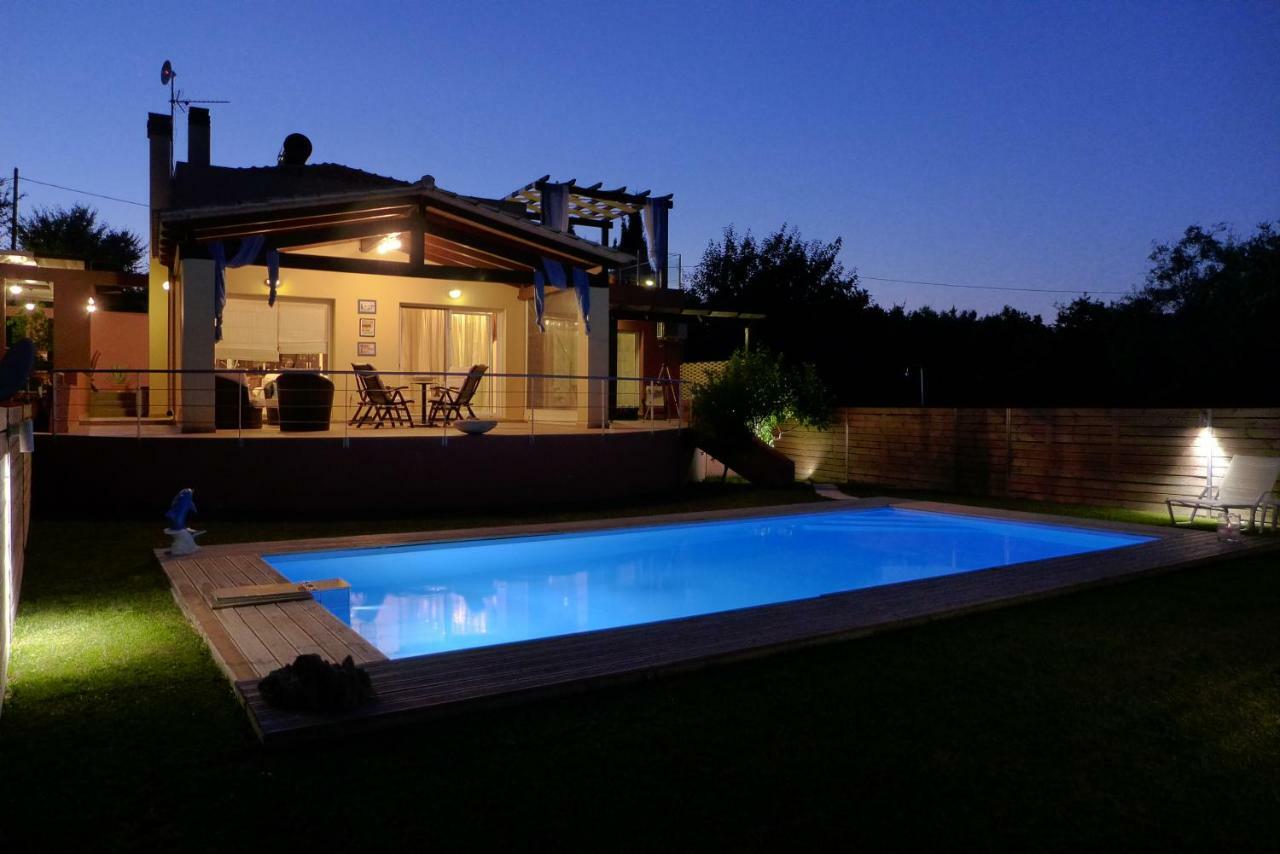 Villa Magic Perla Гувия Екстериор снимка