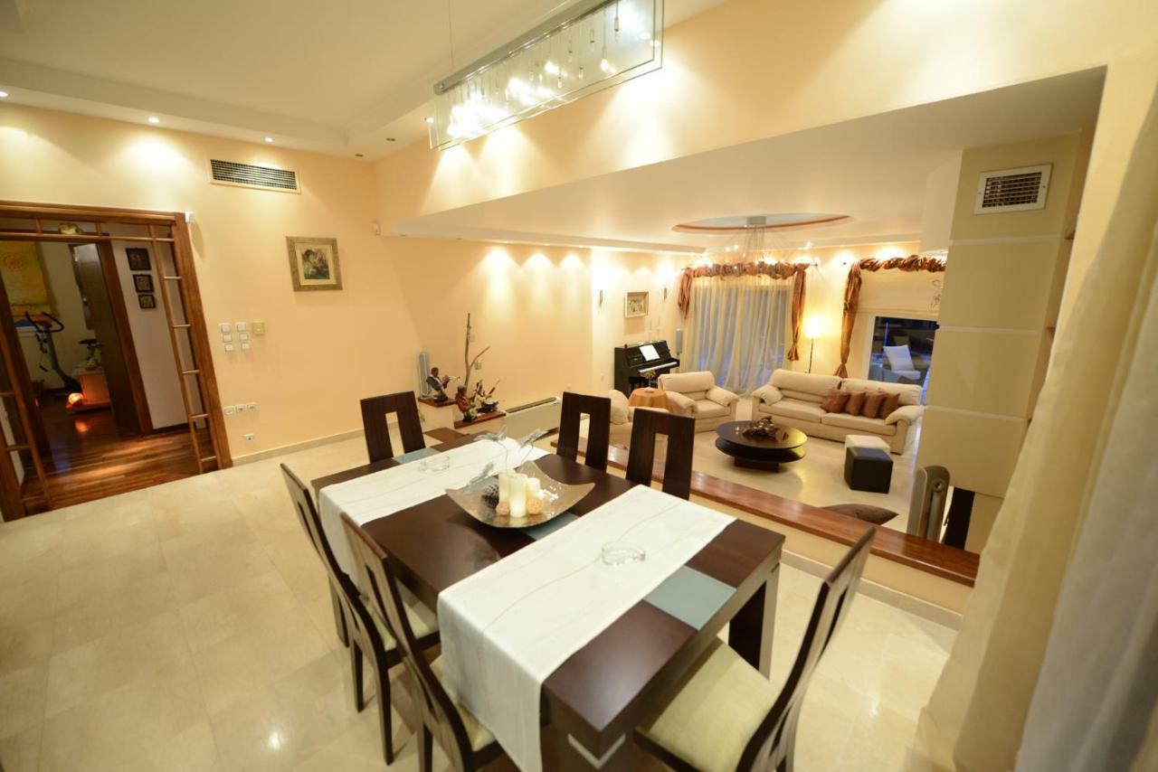 Villa Magic Perla Гувия Екстериор снимка
